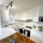 Lotus Stay Manly - Apartment 31D